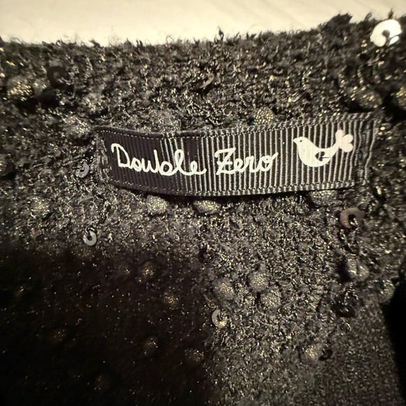 Double Zero black with gold jacket. Good used condition. Size Large. - Picture 4 of 14